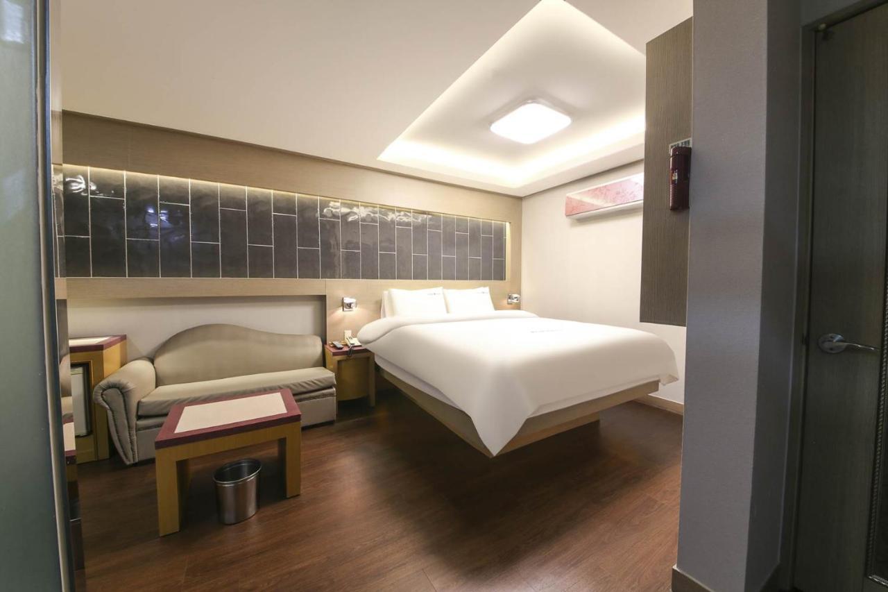 Sugar Hotel كَونتو المظهر الخارجي الصورة